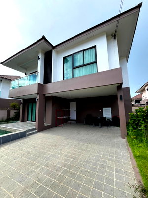 เช่าบ้านเดี่ยว ชลบุรี : Luxury Pool Villa for Rent – Huay Yai, Pattaya