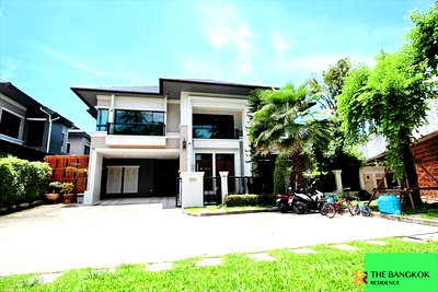 ขายบ้านเดี่ยว : หมู่บ้านแกรนด์บางกอกบูเลอวาร์ด สาทร- ราชพฤกษ์ คอนโดหรูสุด Luxury ย่านธุรกิจ
