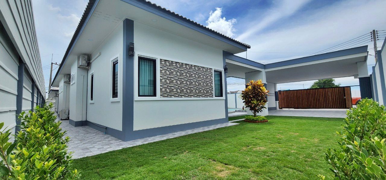 รูป Spacious 4-Bedroom House for Sale in Soi Siam Country Club - รูปที่ 18/19