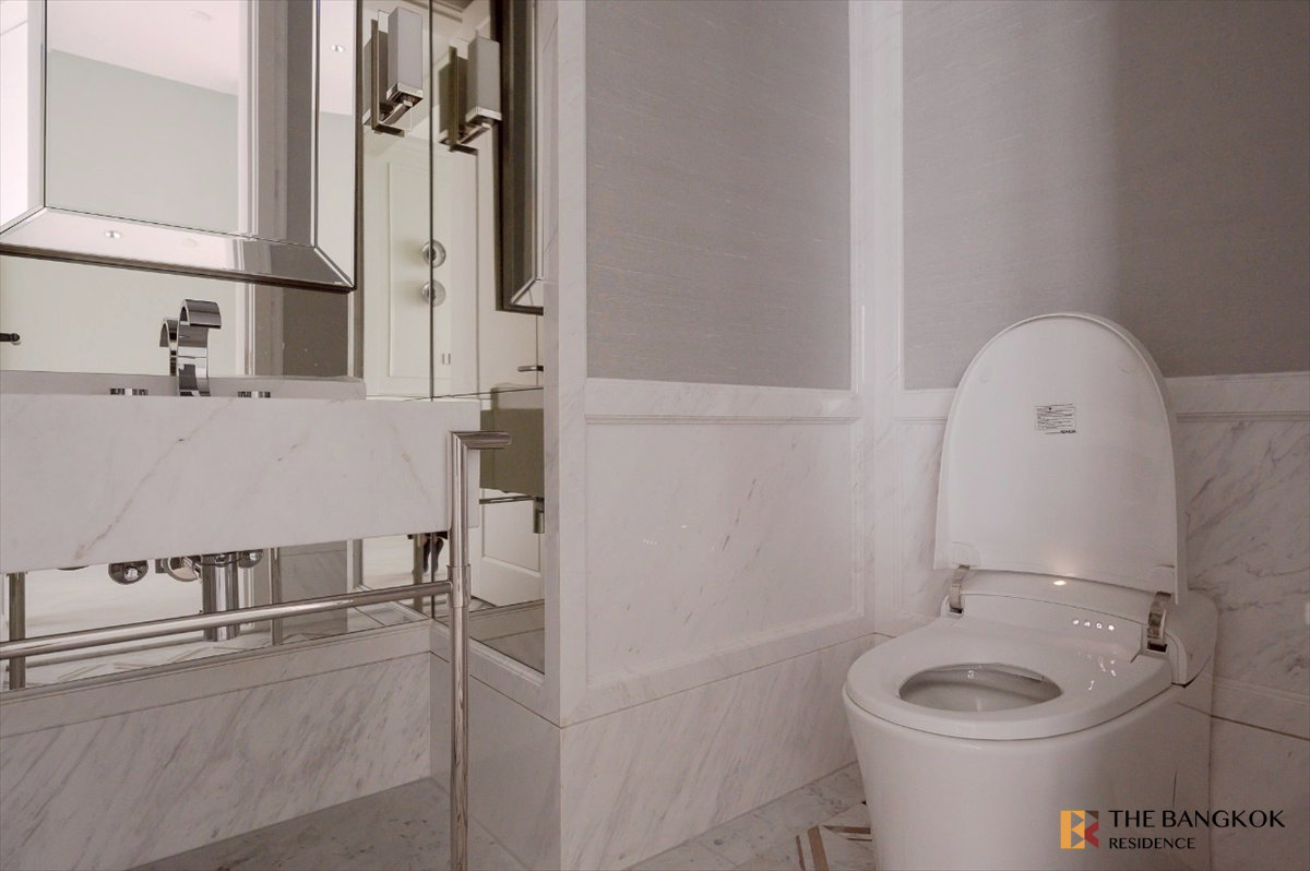 รูป 💎Ultra Luxury, ONE89 Wireless 💎- Elegant & Functional Space Near Mrt Lumphini - รูปที่ 17/22