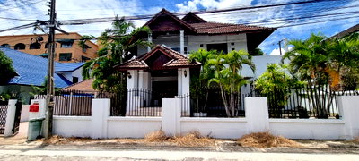 เช่าบ้านเดี่ยว ชลบุรี : Spacious 4-Bedroom House for Rent in Central Pattaya