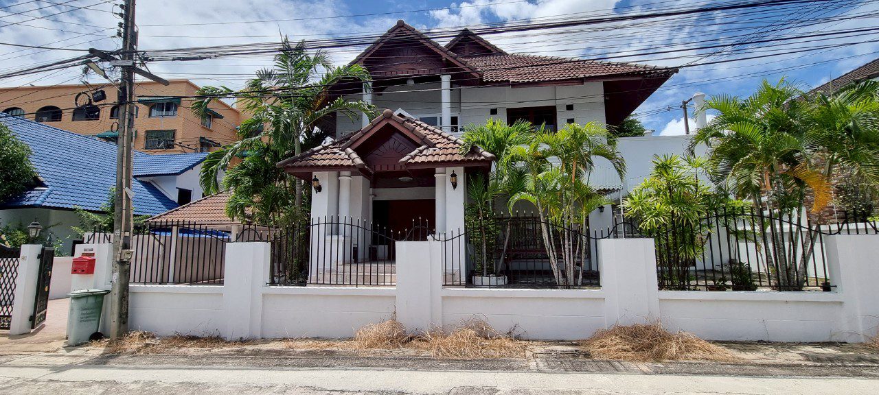 รูป Spacious 4-Bedroom House for Rent in Central Pattaya - รูปที่ 1/20