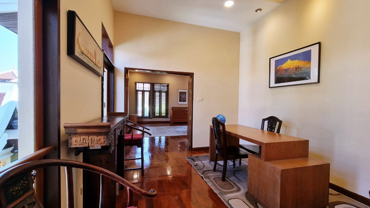 รูป View Talay Marina 3 Bedrooms for Sale - รูปที่ 9/17