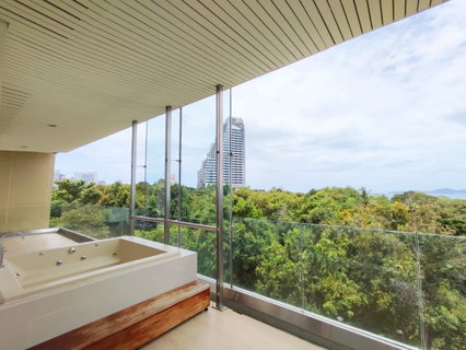 The Cove Pattaya 2 Bedrooms for Sale