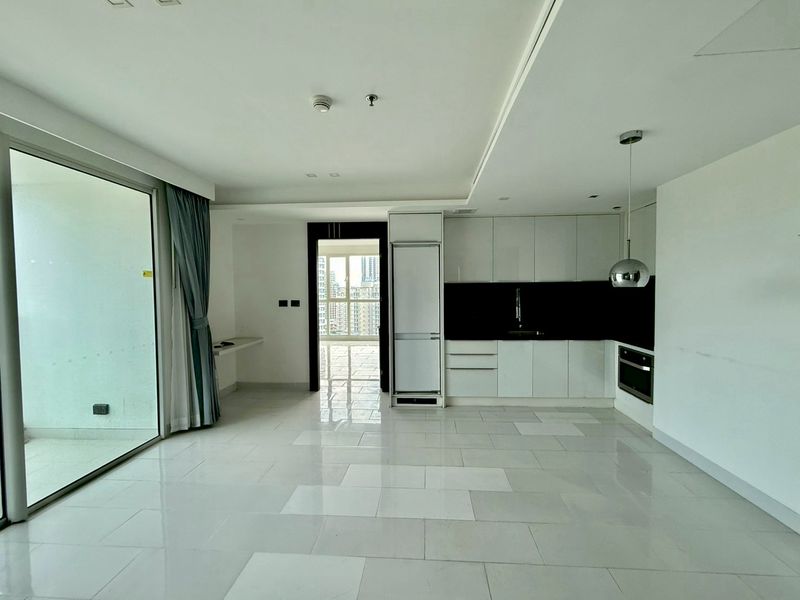 รูป Sky Residences Pattaya Condominium for Sale Pratumnak - รูปที่ 5/12