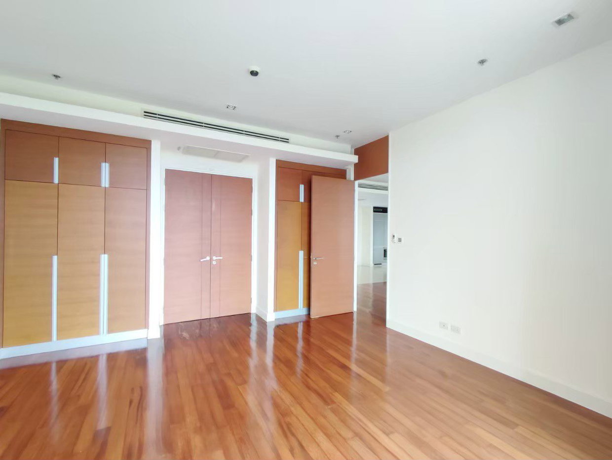 รูป The Cove Pattaya 2 Bedrooms for Sale - รูปที่ 14/16
