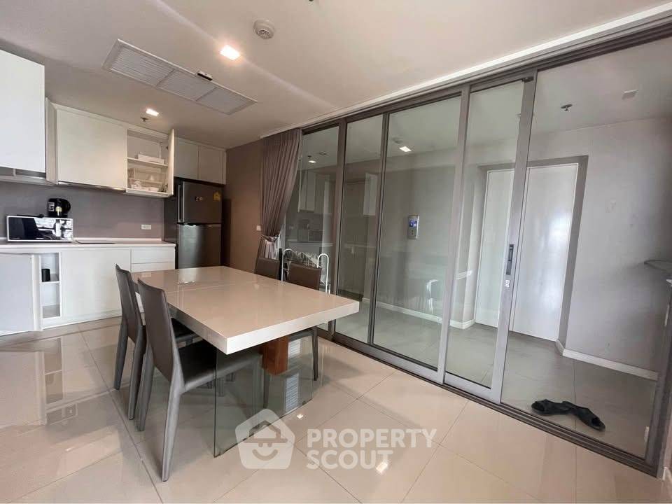 picture 2-BR 82 Sqm At 18th Floor, Star View Condo Near MRT (Phra Ram 3) (ID 2346934) - 4/8