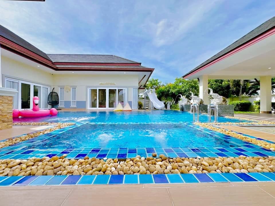 รูป 4 Bedrooms Pool villa for Rent in Huay Yai - รูปที่ 17/17