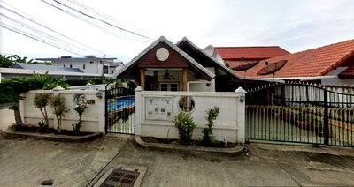 บ้านเดี่ยว หนองปรือ ชลบุรี : Pool Villa – For Sale in South Pattaya