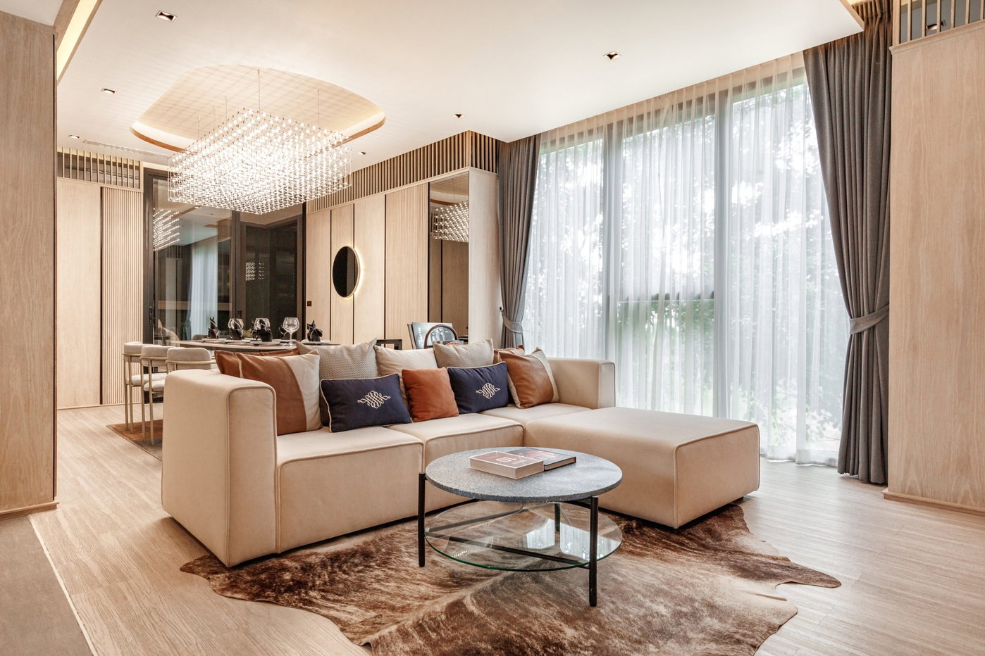 picture Skypark Lucean 2 Bedrooms for Sale - 1/15