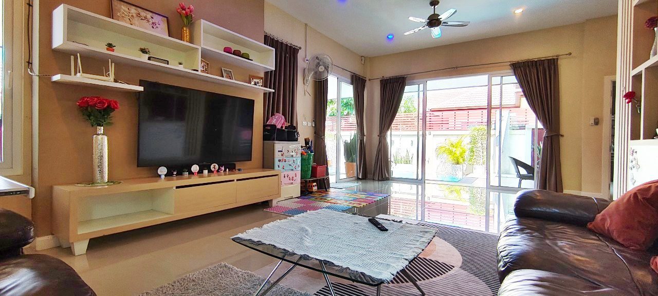 รูป 3 Bedrooms Pool Villa in Huay Yai for Sale - รูปที่ 5/24