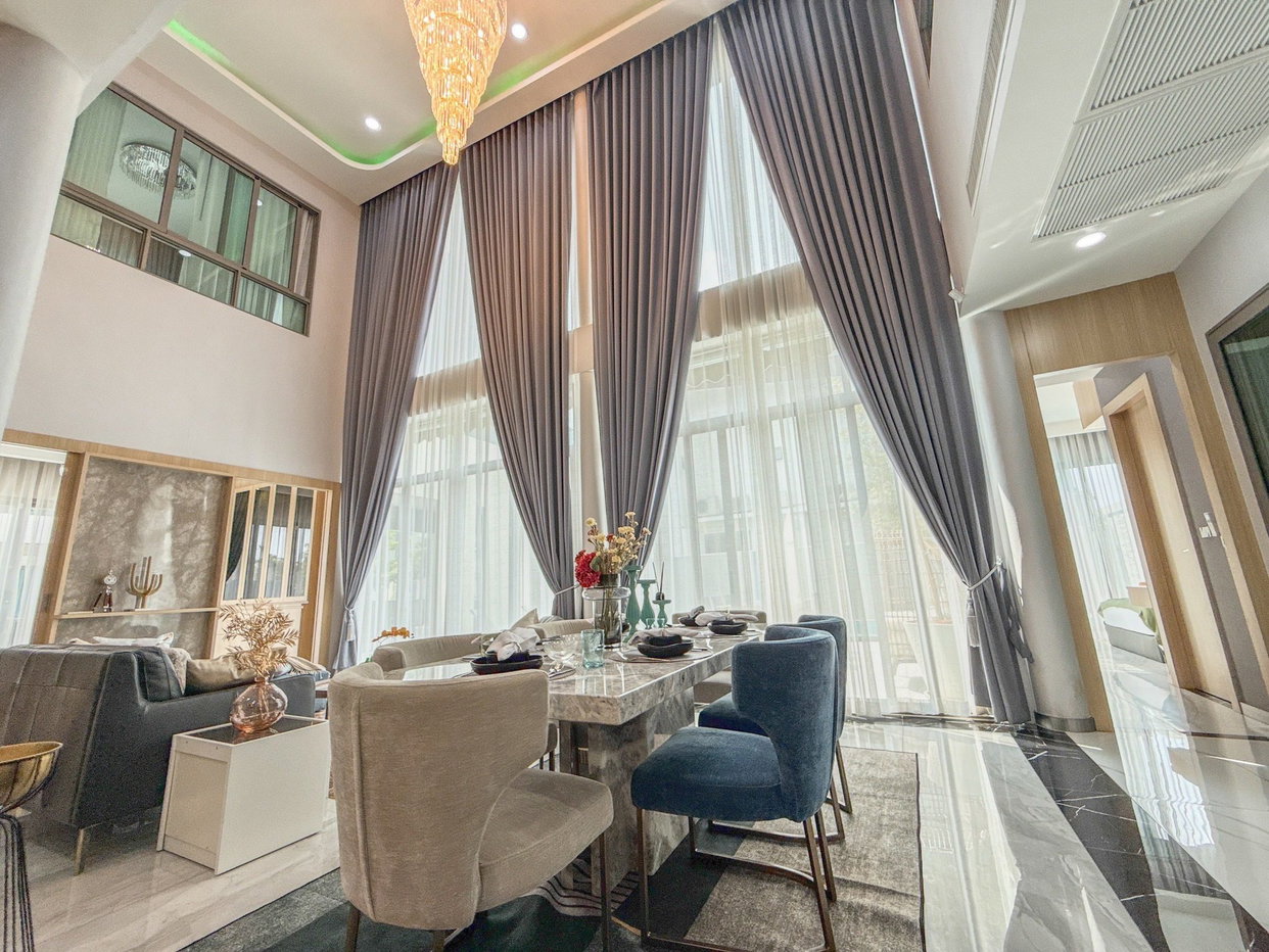 รูป Luxury Pool Villa for Sale – Prime Mabprachan Location - รูปที่ 7/21
