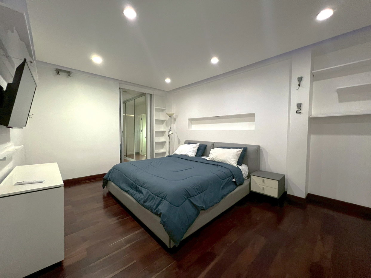 รูป Luxury Pool Villa 6 Bedrooms for Rent in Thung Klom-Tan Man - รูปที่ 16/23