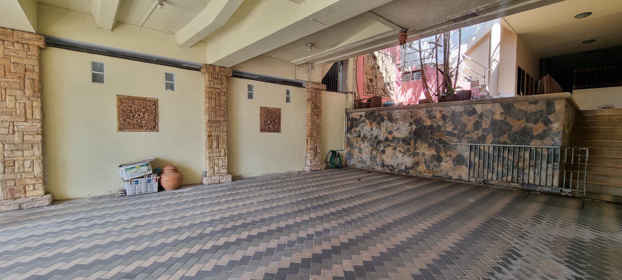 picture 5-Storey House in Pratumnak for Sale - 9/10