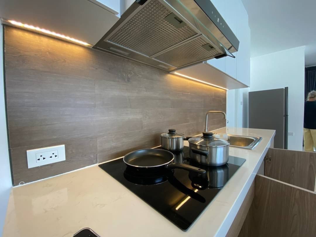 รูป Lumpini Jomtien 3-Bedroom Condo for Sale with Direct Sea View - รูปที่ 6/17