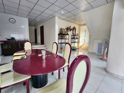 House in Jomtien 7 Beds for Sale