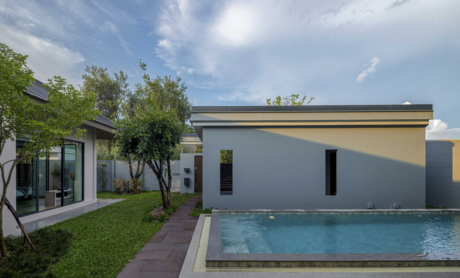 รูป Luxury 3-Bedroom Pool Villa for Rent in Huay Yai - รูปที่ 18/20