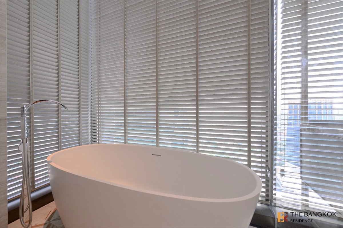 รูป 💎Ultra Luxury, ONE89 Wireless 💎- Elegant & Functional Space Near Mrt Lumphini - รูปที่ 16/22