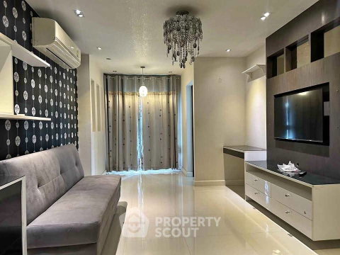 1-BR Condo In Metro Sky Ratchada, 3rd Floor | MRT Huai Khwang (ID 2463725)