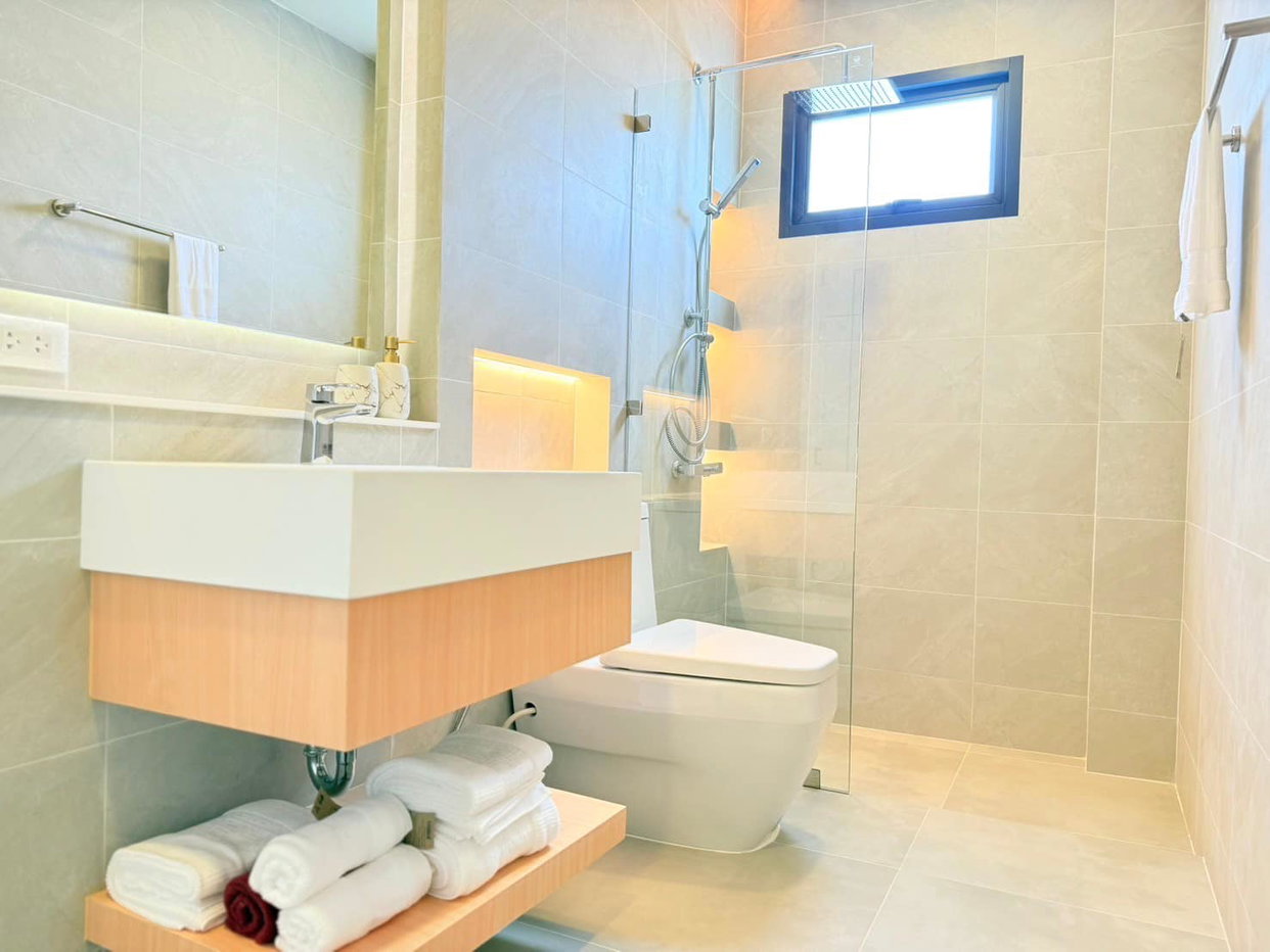 รูป 5 Bedrooms Pool Villa in East Pattaya for Sale - รูปที่ 17/18