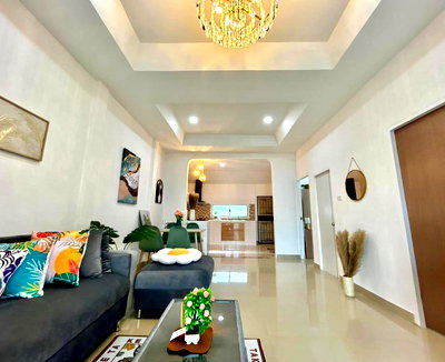 บ้านเดี่ยว พิพิธภัณฑ์ยางพารา  : 2 Bedrooms Twin House in East Pattaya for Sale