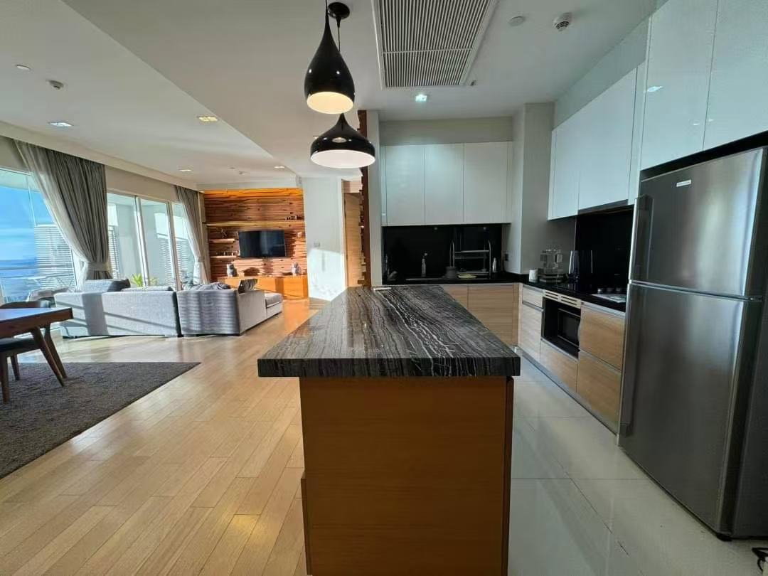 รูป Reflection Jomtien Luxury 1-Bedroom Condo - รูปที่ 5/12