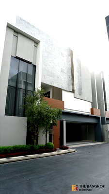 ขายบ้านเดี่ยว : Bugaan Krungthep Kreetha สิ่งอำนวยความสะดวกครบครัน