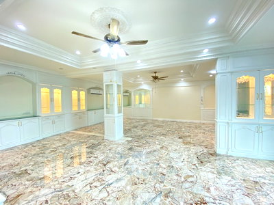 บ้านเดี่ยว พิพิธภัณฑ์ยางพารา  : House for Sale in South Pattaya