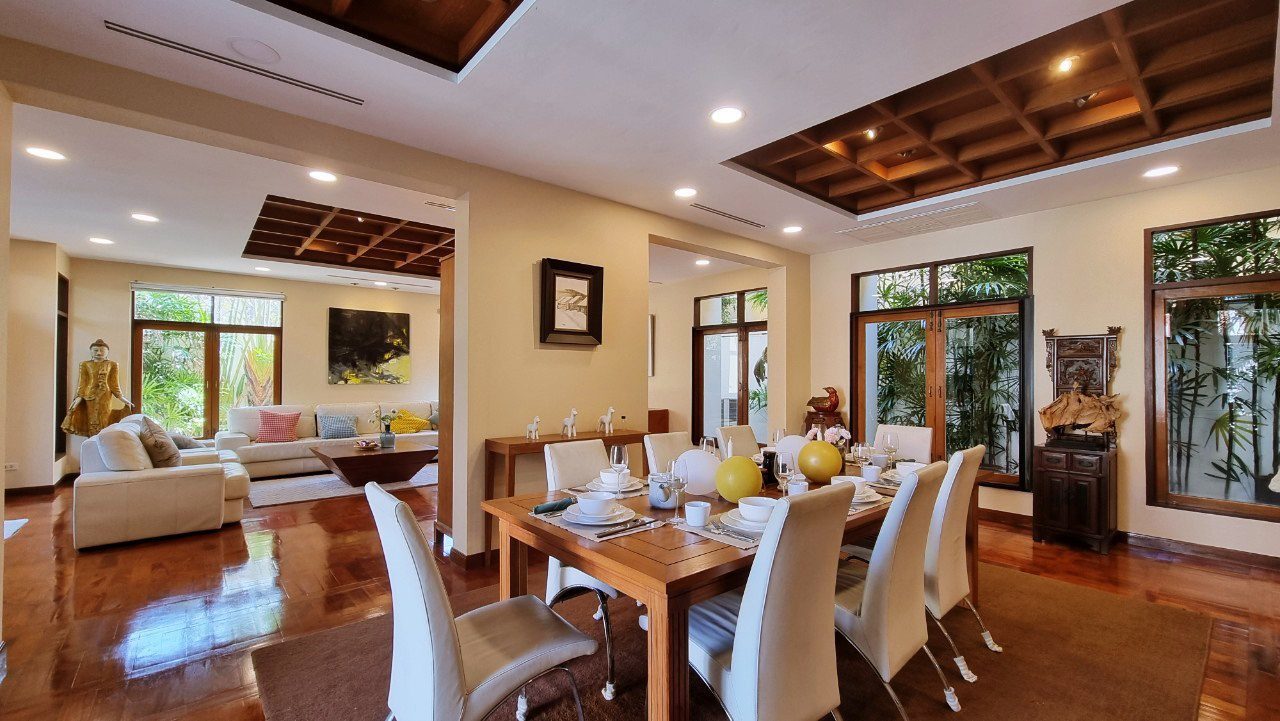 รูป View Talay Marina 3 Bedrooms for Sale - รูปที่ 2/17