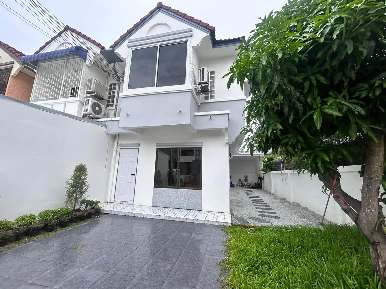 รูป 2-Storey House for Sale in East Pattaya - รูปที่ 11/11