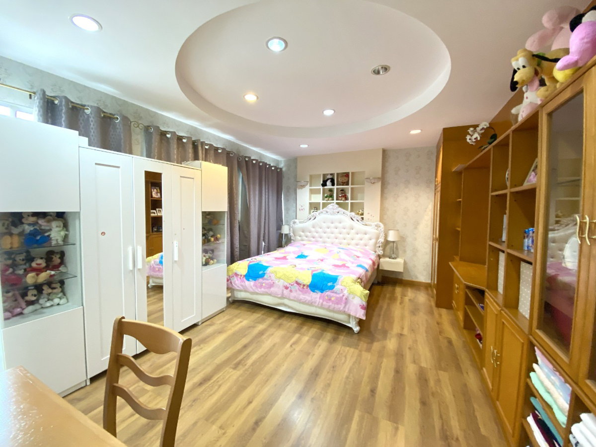 รูป ขายทาวน์เฮาส์ 4 ห้องนอน บ้านกลางกรุง สาทร–นราธิวาส | ช่องนนทรี ใจกลางกรุงเทพฯ - 1728714 - รูปที่ 14/15