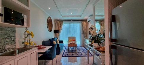 Seven Seas Le Carnival – 1-Bedroom Condominium for Sale
