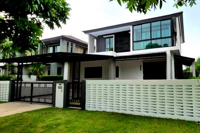 Houses for sale ม.เวสเทิร์น  : Single house for sale, Habitia Hathai Rat, near Ram Intra Expressway, fully extended and renovated.