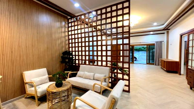 บ้านเดี่ยว พิพิธภัณฑ์ยางพารา  : 4 Bedrooms House for Sale in East Pattaya