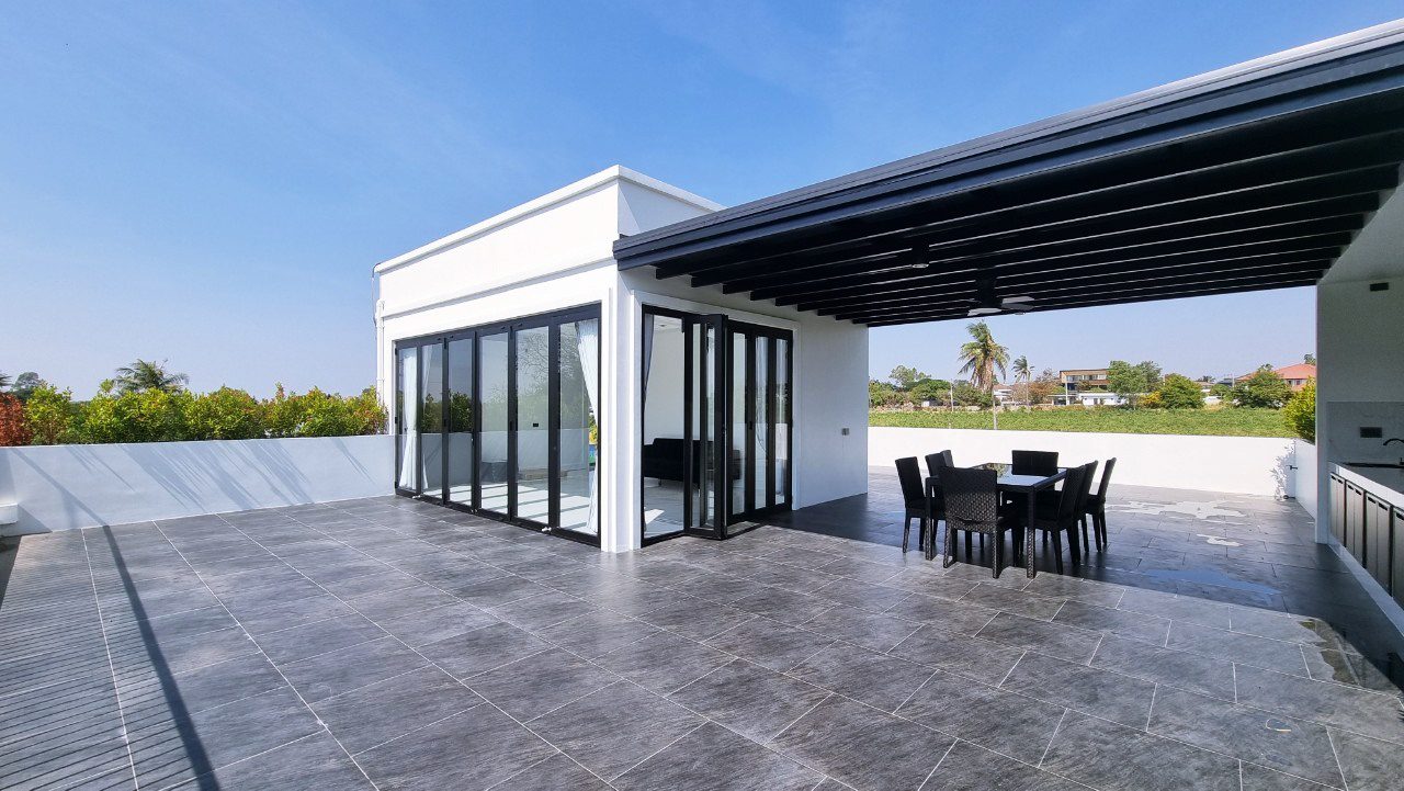 รูป Pool Villa in Mabprachan for Rent - รูปที่ 20/25