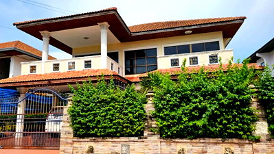 บ้านเดี่ยว หนองปรือ ชลบุรี : Pool Villa for Sale in Jomtien