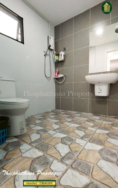 รูป บ้านพฤกษา ศรีนครินทร์-บางนา หลังมุม ต่อเติมตกแต่งเฟอร์นิเจอร์พร้อมเข้าอยู่ - รูปที่ 11/15