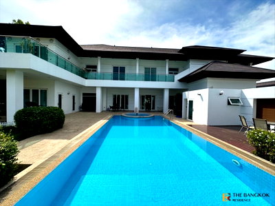 ขายบ้านเดี่ยว : ยูนิต Luxury หรูหราแบบไม่ต้องรอ วินด์มิลล์ พาร์ค