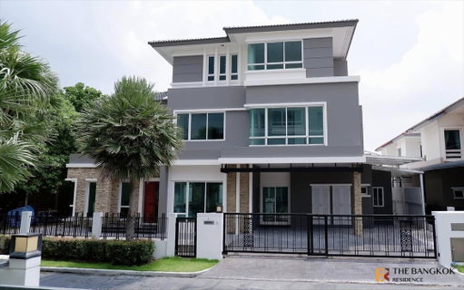 Grand Bangkok Boulevard Rama 9-Krungthep Kritha ใกล้รถไฟฟ้าสายสีเหลือง – ศรีกรีฑา