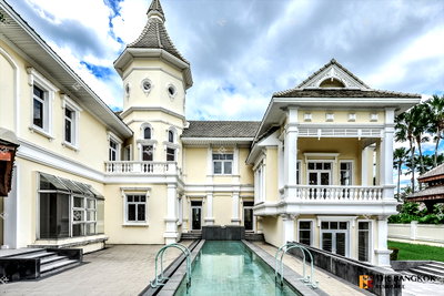 ขายบ้านเดี่ยว : The Royal Residence Kaset-Nawamin ตั้งอยู่ท่ามกลางความสะดวกสบายของย่านเกษตรนวมินทร์