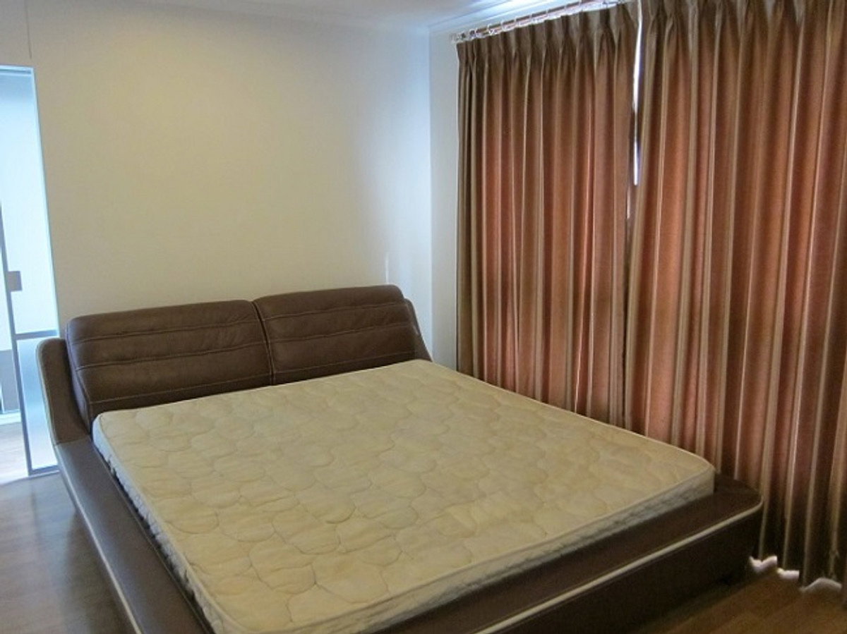 picture #S5119 For Rent Lumpini Place Ratchayothin - 2/13