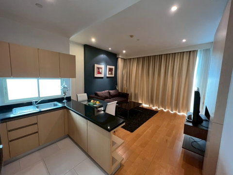 C0039 ให้เช่าคอนโด : วินด์ รัชโยธิน (22,000 บาท/เดือน) LineID : sivaghb