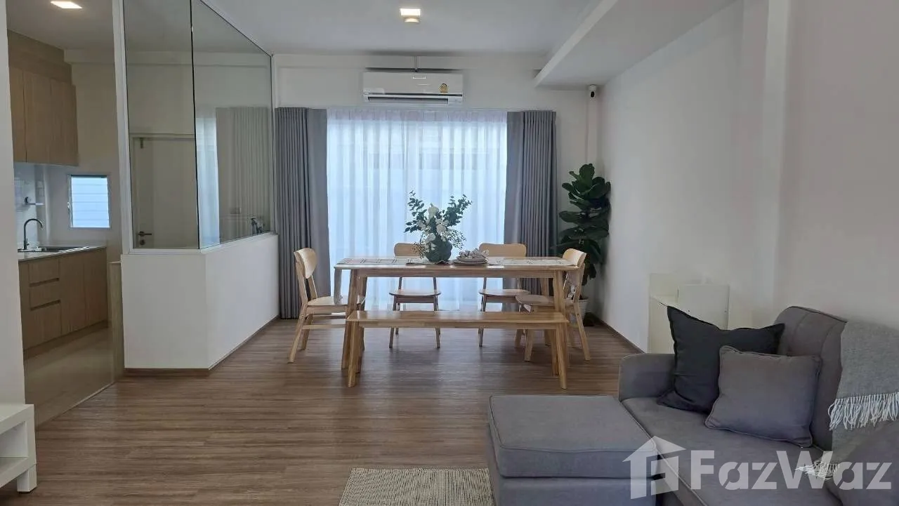 picture 3 Bedrooms, 3 Bathrooms, Corner unit 5904614 - 1/11