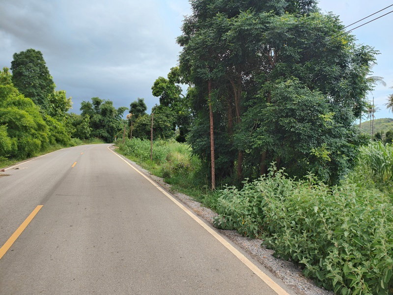 รูป ขายที่ดิน 3-0-0 ไร่  รูปแปลงสี่เหลี่ยมผืนผ้า  วิวภูเขาล้อมรอบสวยงาม!  - รูปที่ 3/11