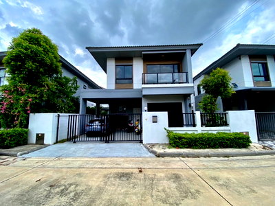 ขายบ้านเดี่ยว : 🏡 ขายบ้านแฝด 2 ชั้น เสนาพาร์ค วิลล์ รามอินทรา – วงแหวน บ้านพร้อมอยู่ ทำเลดี หน้าบ้านทิศใต้ มี Solar Cell ประหยัดค่าไฟ