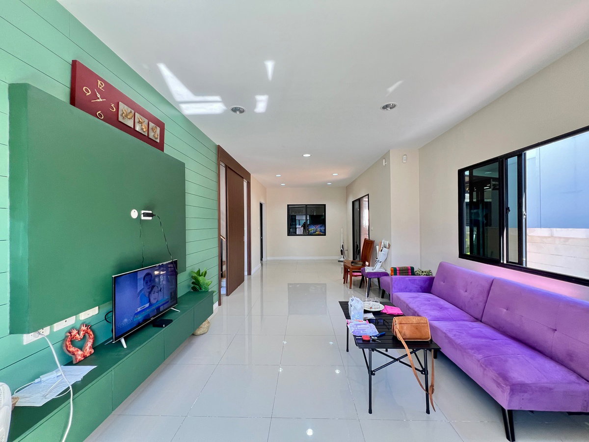 รูป 🏡 ขายบ้านแฝด 2 ชั้น เสนาพาร์ค วิลล์ รามอินทรา – วงแหวน บ้านพร้อมอยู่ ทำเลดี หน้าบ้านทิศใต้ มี Solar Cell ประหยัดค่าไฟ - รูปที่ 3/24