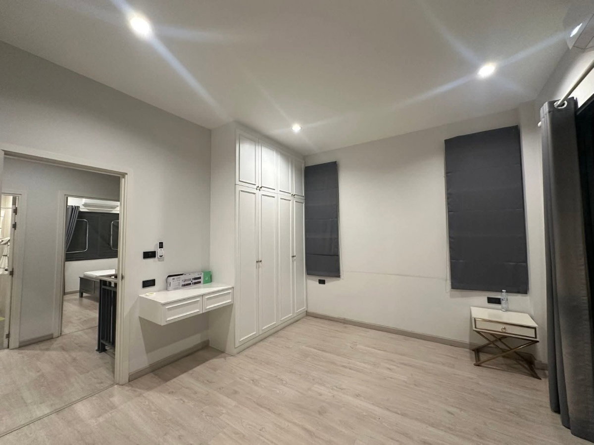 picture Patta Define Modern Style House for Sale 4beds 3baths - 10/15