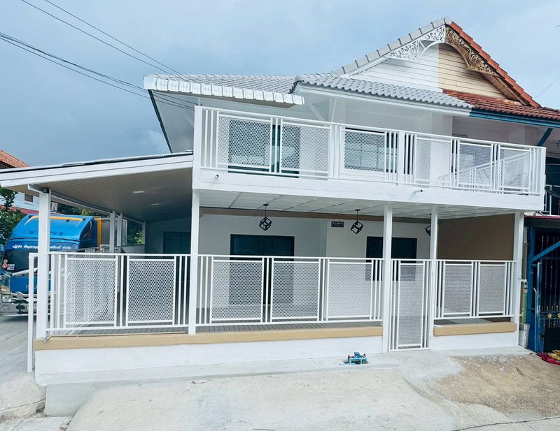 ขายทาวน์โฮม : ทาวน์เฮ้าส์ 2 ชั้น #หมู่บ้านพฤกษา3 วัดลาดปลาดุก! หลังริม เนื้อที่ 24 ตร.วา มีพื้นที่ด้านข้าง! ฟังก์ชันใหญ่ 4 ห้องนอน 2 ห้องน้ำ ต่อเติมระเบียงหน้าบ้าน