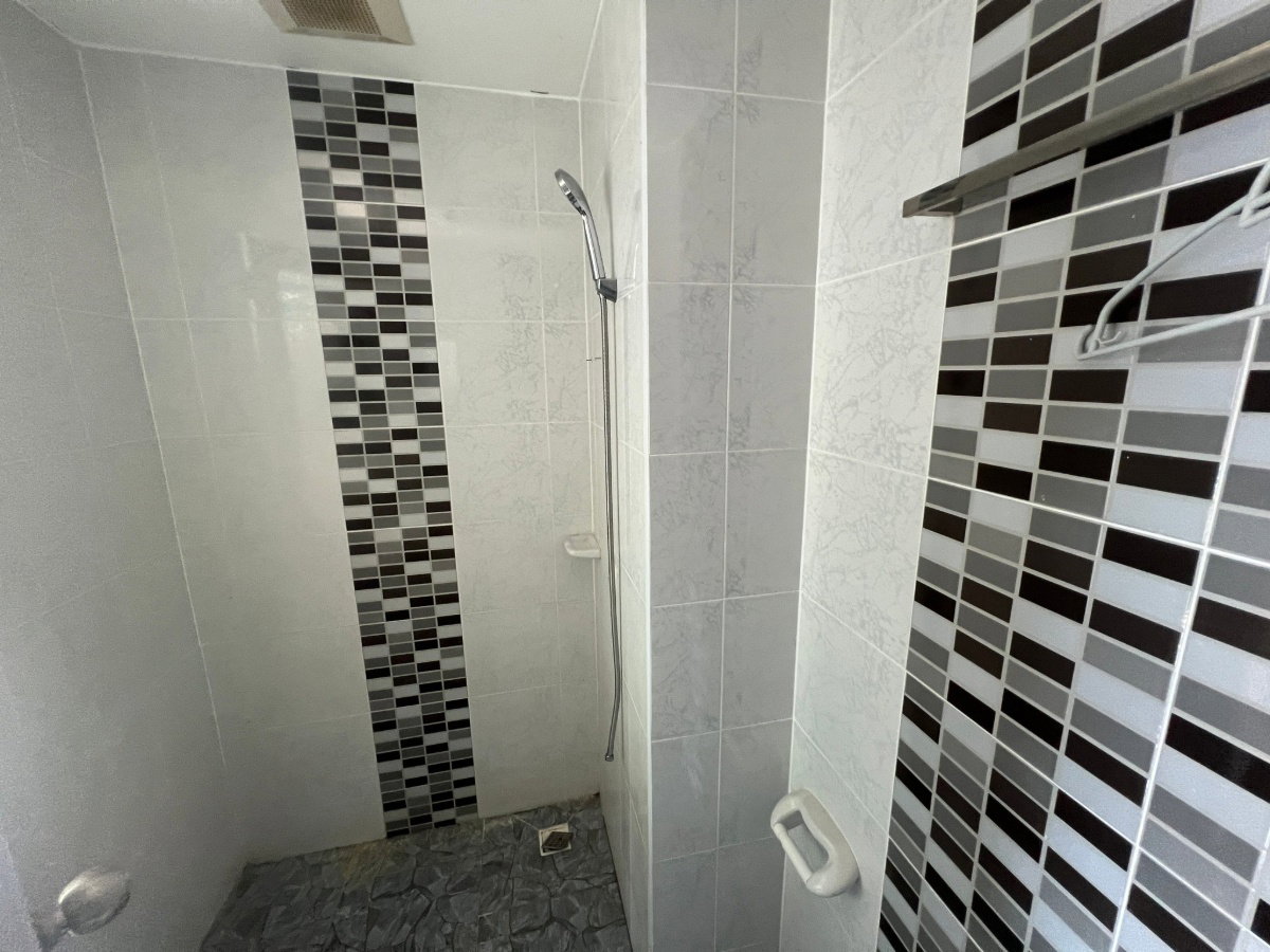 รูป JK 6438261 : Kansinee Condo กานต์สินี คอนโด - รูปที่ 5/8