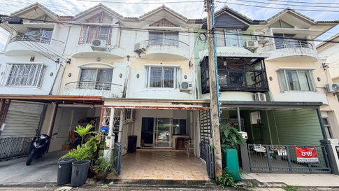 ✨ For Sale! 3-story townhouse for sale Supalai Ville Ratchadaphisek 32 convenient transportation, near Kasetsart University.